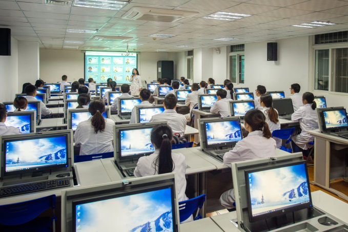 医学院美国DxR临床思维训练室